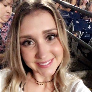 Meet your Posher, Haley